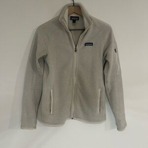 Patagonia Women's Better Sweater Sz small (cream)